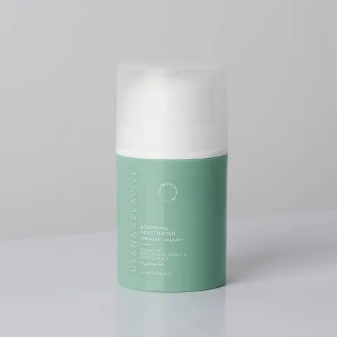 Confezione ufficiale di Celavive Postbiotic Soothing Moisturizer.